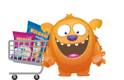 Mostro mascotte della Bulgari marshmallow accanto ad un carrello della spesa